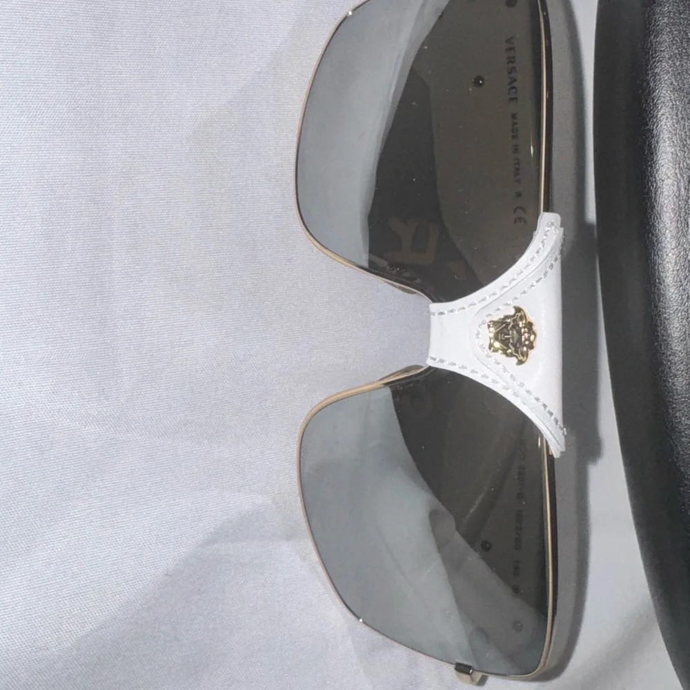 Versace White and Gold Sunglasses - Picture 2 of 6